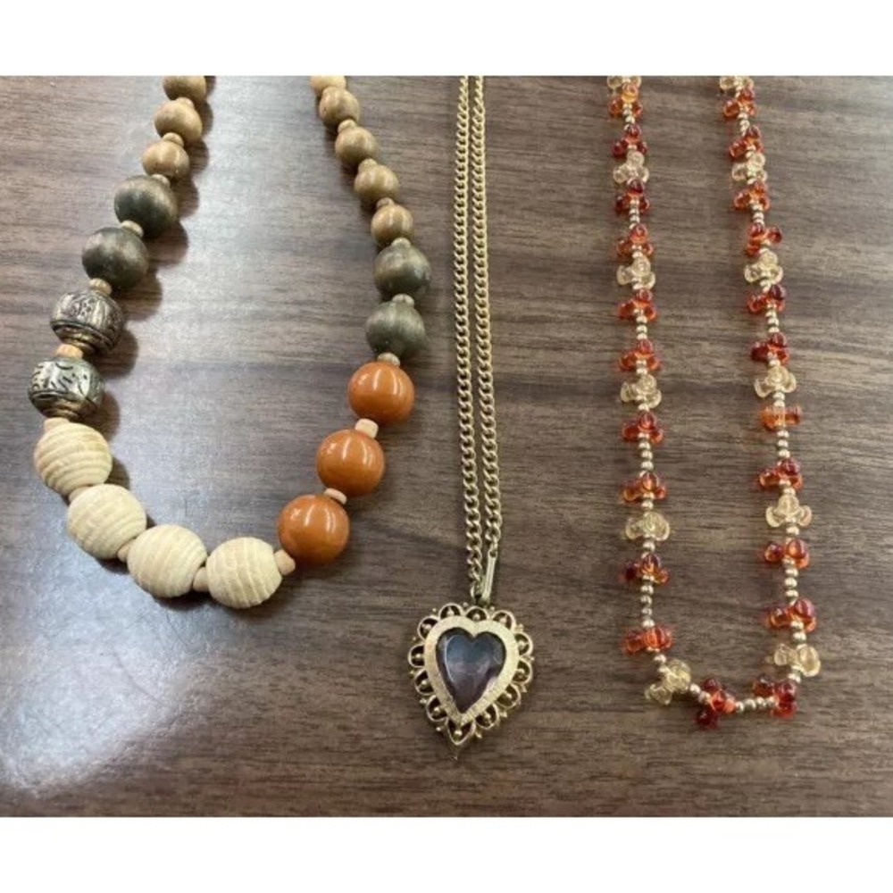 Lot Of Three Vintage Necklaces